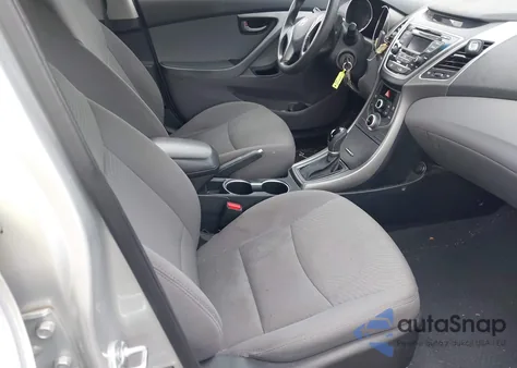 2016 Hyundai Elantra Se z USA, uszkodzony, nr VIN 5NPDH4AE7GH680200
